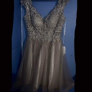 Hoco dress, Size: L, midi, Silver/Gray